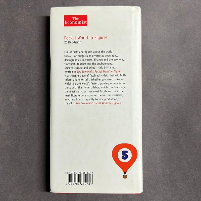 The Economist Pocket World in Figures 2015 by Economist Publications Staff