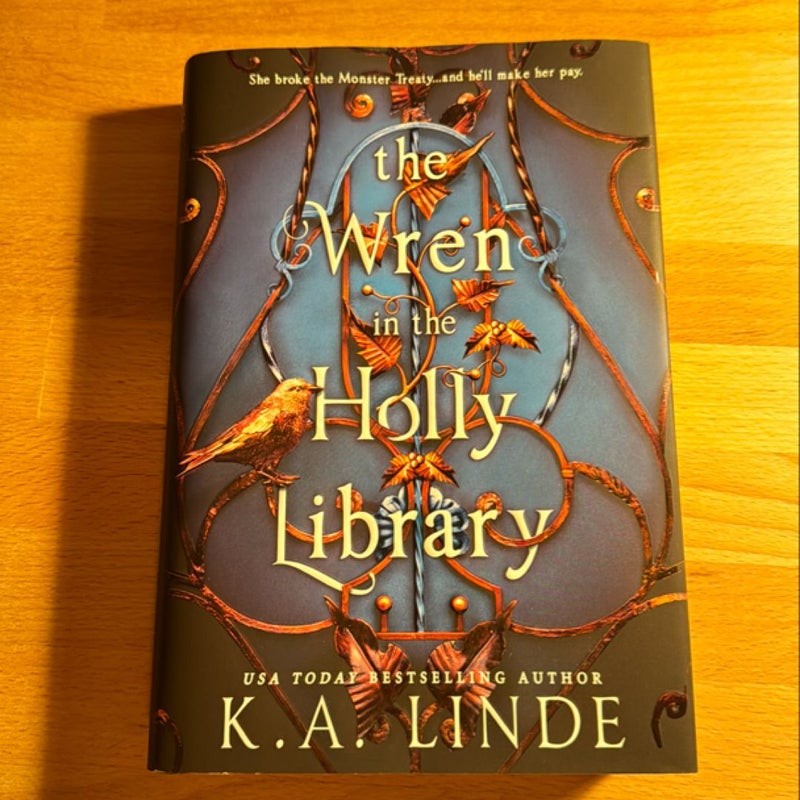 The Wren in the Holly Library (Deluxe Limited Edition)