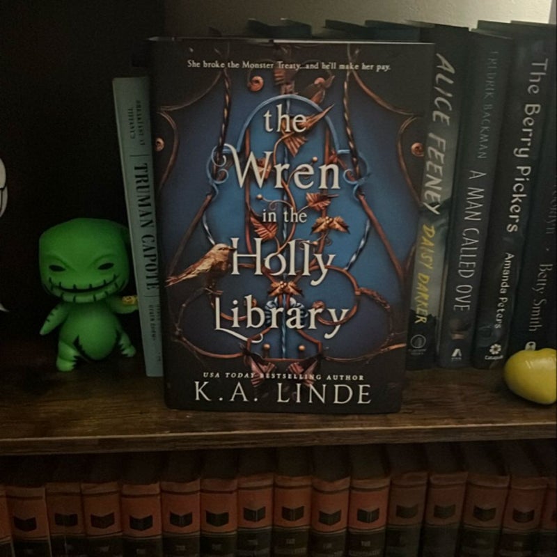 The Wren in the Holly Library (Deluxe Limited Edition)