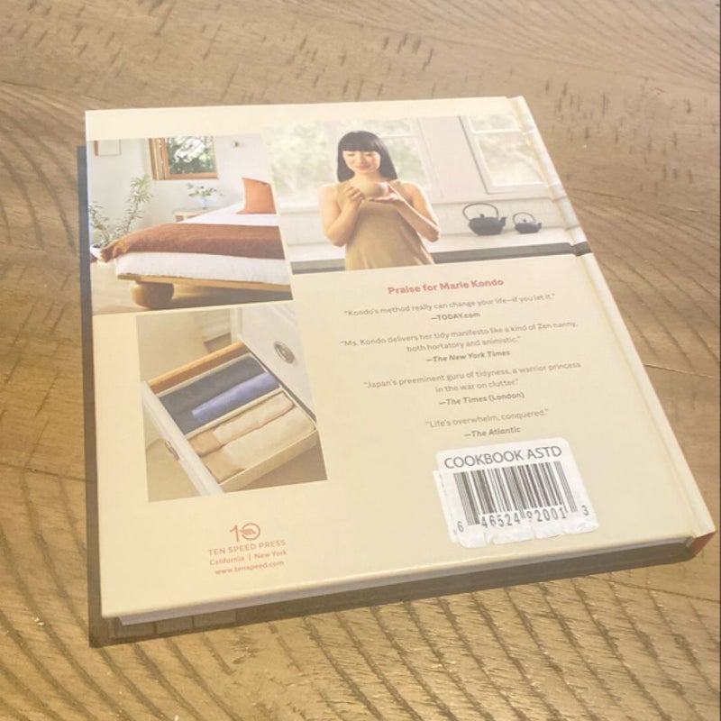 Marie Kondo's Kurashi at Home