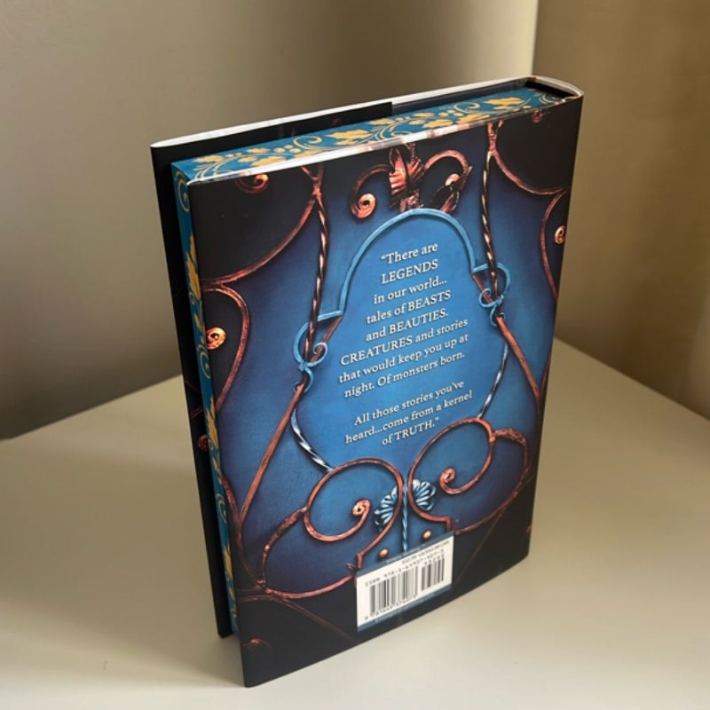 The Wren in the Holly Library (Deluxe Limited Edition)