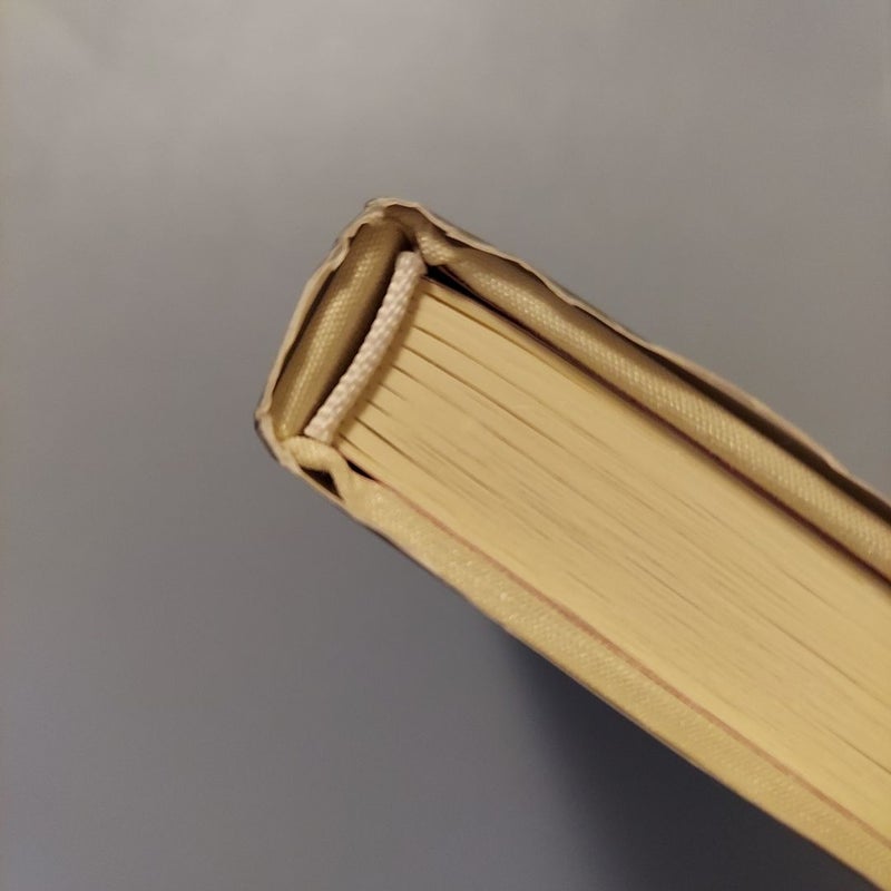 Mastering the Art of French Murder - Sprayed Edges