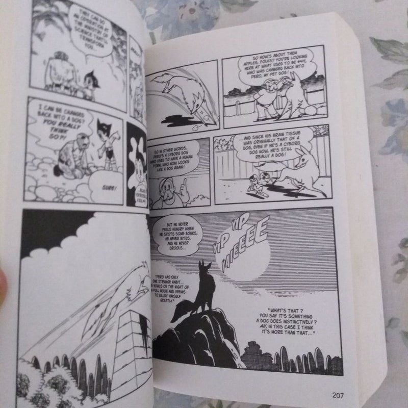 Astro Boy Omnibus Volume 1