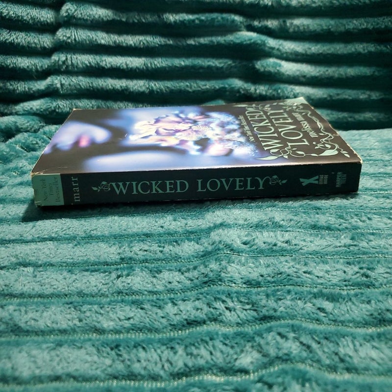 Wicked Lovely
