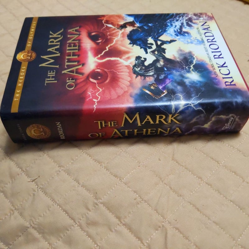 The Mark of Athena -Heroes of Olympus-  Book Three 