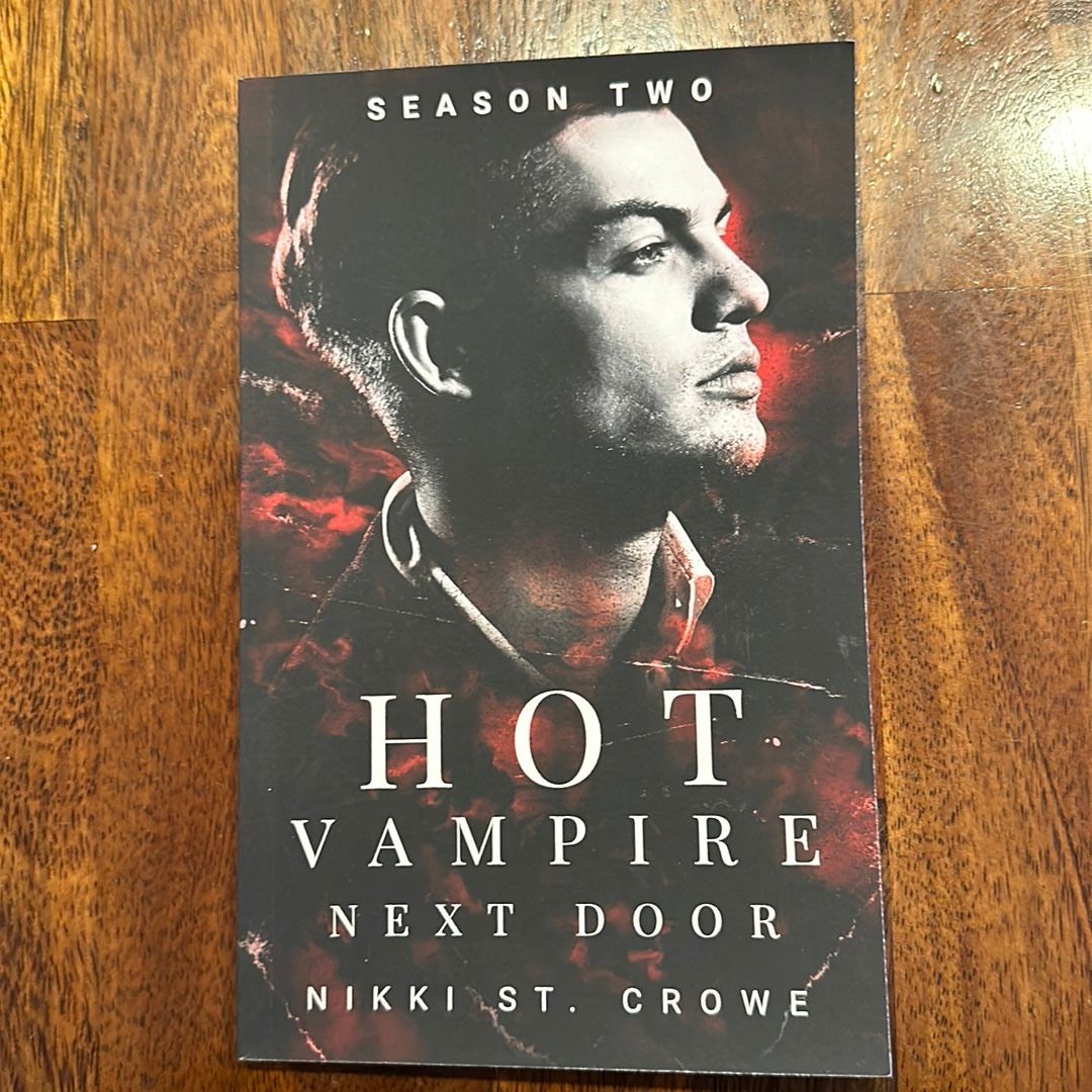 Hot Vampire Next Door by Nikki St. Crowe, Paperback | Pangobooks