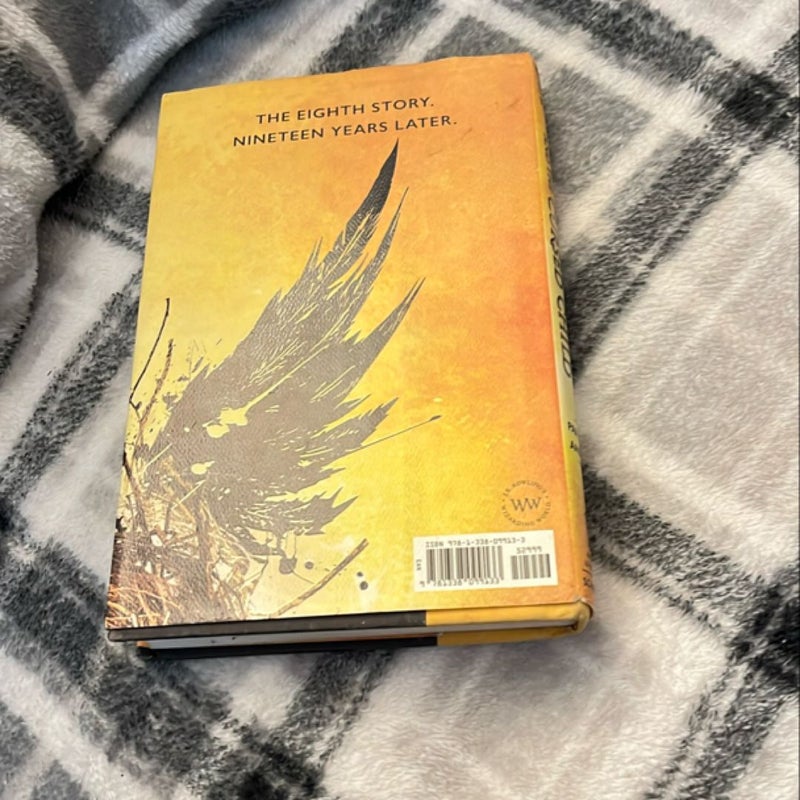 Harry Potter and the Cursed Child Parts One and Two (Special Rehearsal Edition Script)