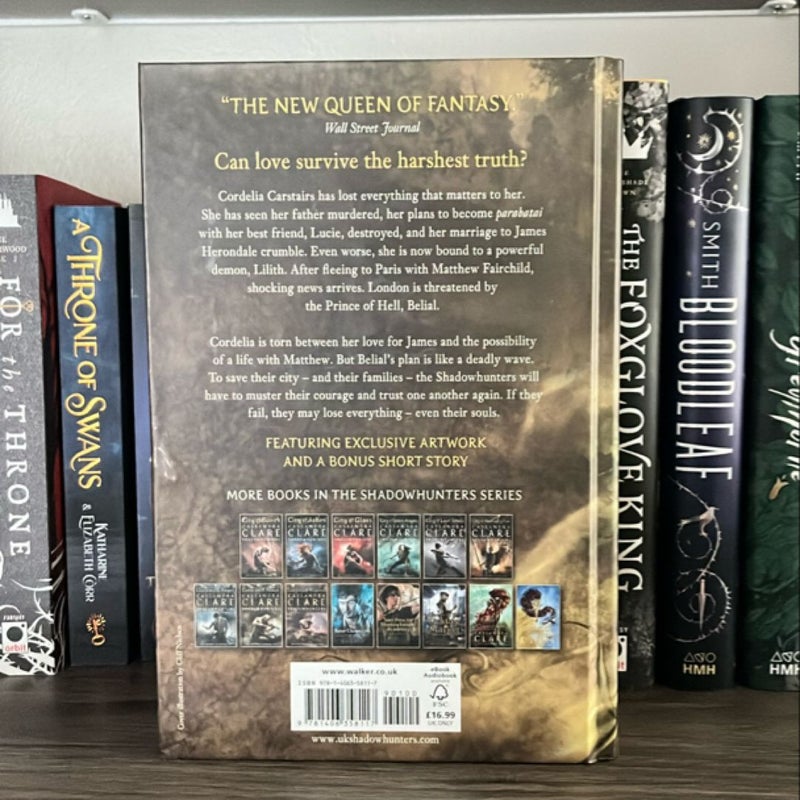 Chain of Thorns First Edition UK