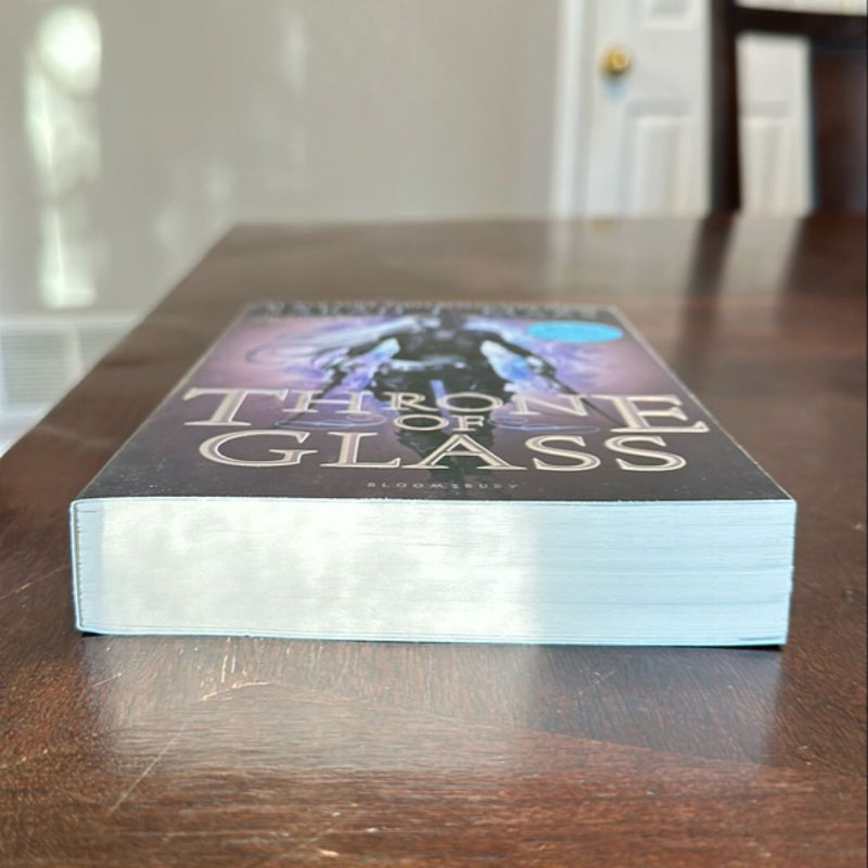 OUT OF PRINT COVER Throne of Glass