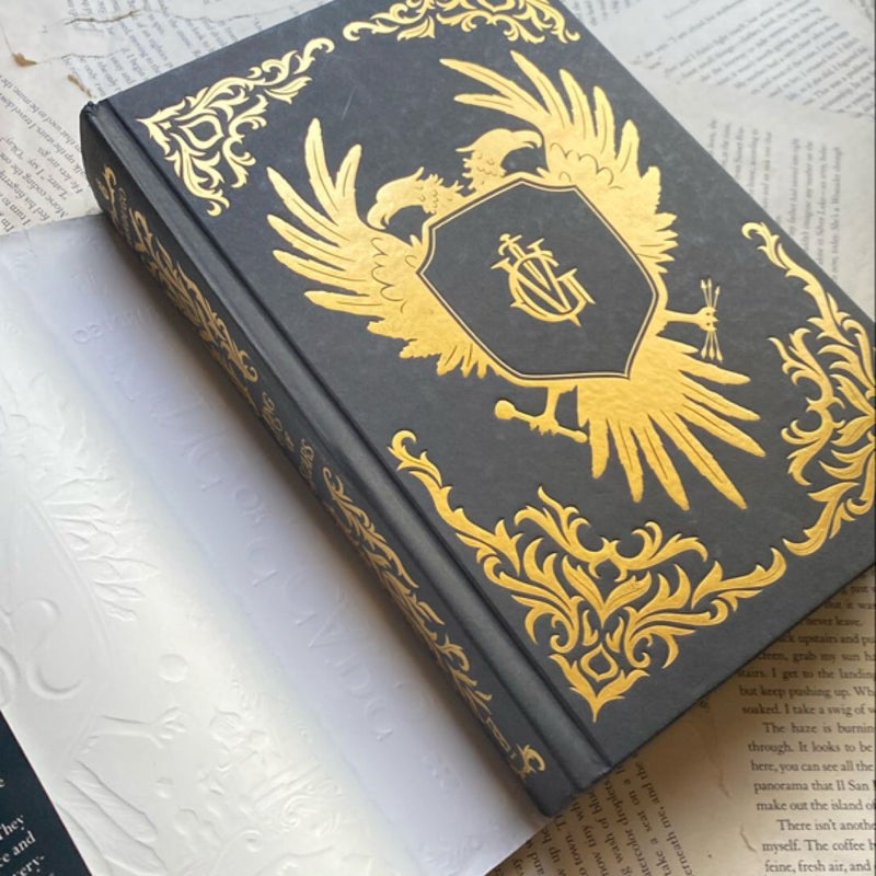 Leigh Bardugo bundle, Six of Crows (Black Sprayed Edges), King of Scars 