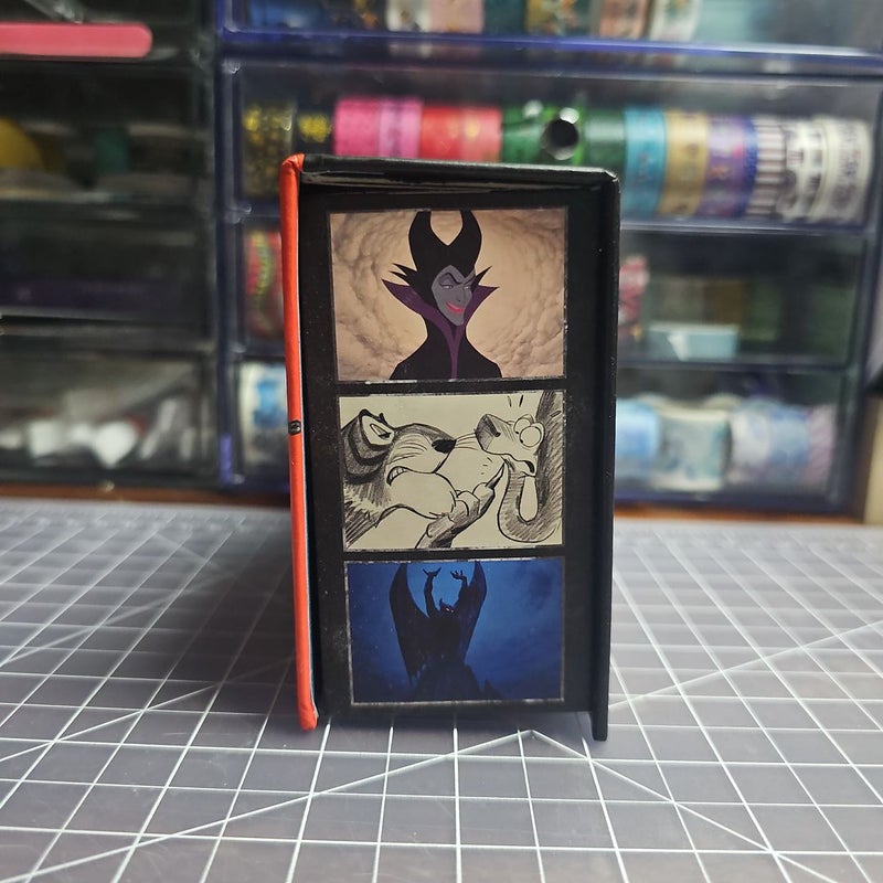 The Disney Villains Postcard Box