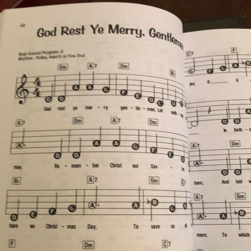 The Best Christmas Songs Ever by Hal Leonard Corp. Staff, Paperback