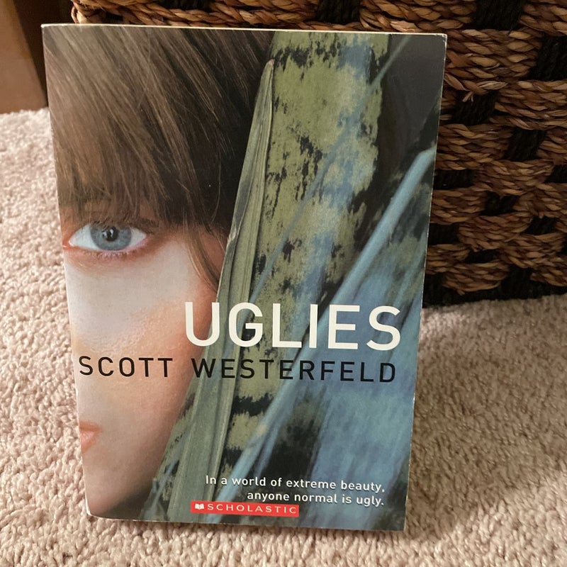Pretties, Uglies, Specials, & Extras