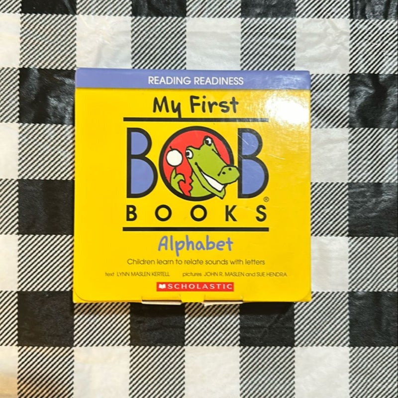 My First Bob Books - Alphabet Box Set Phonics, Letter Sounds, Ages 3 and up, Pre-K (Reading Readiness)