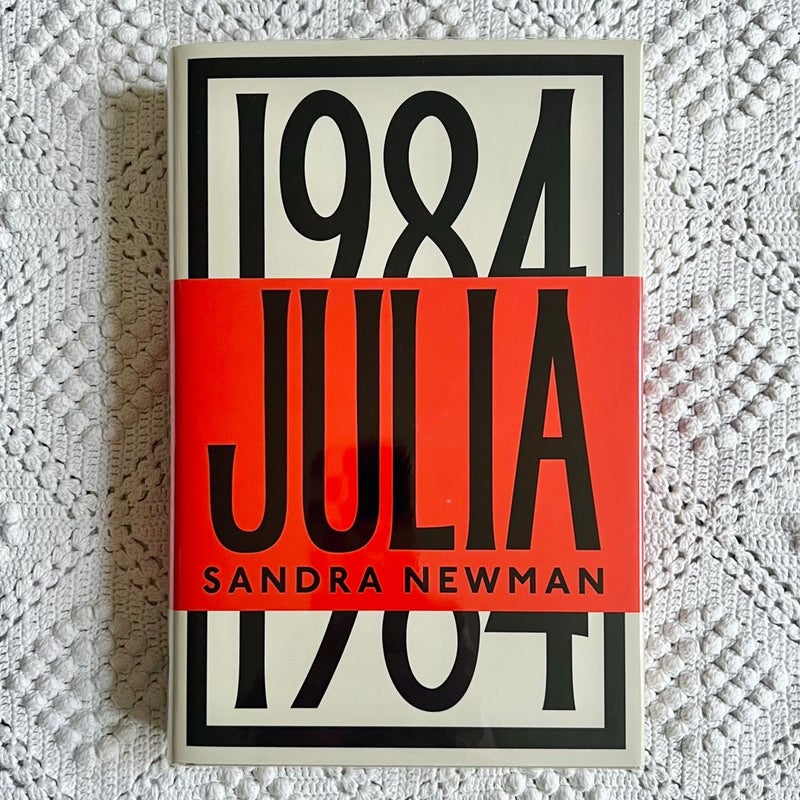 Julia 463/1500 Signed and Numbered First Edition 