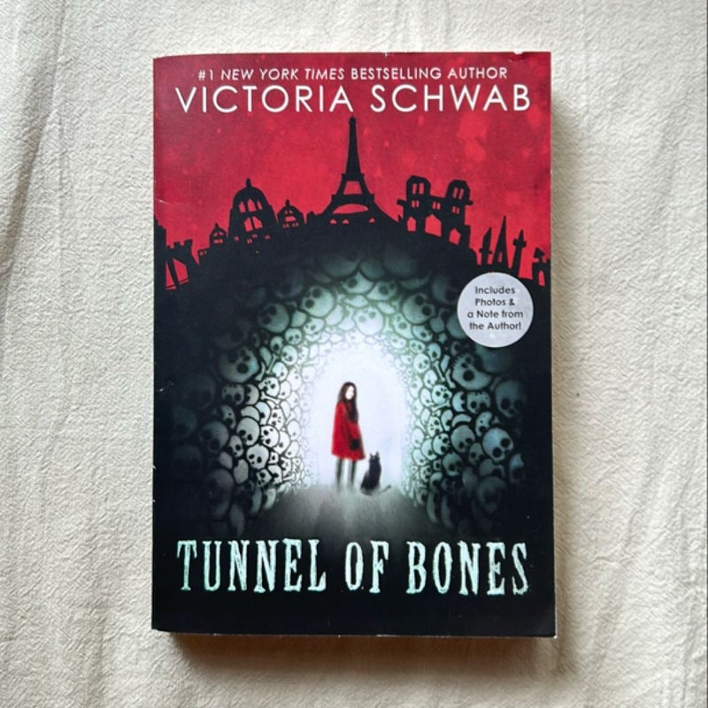 Tunnel of Bones (City of Ghosts #2)