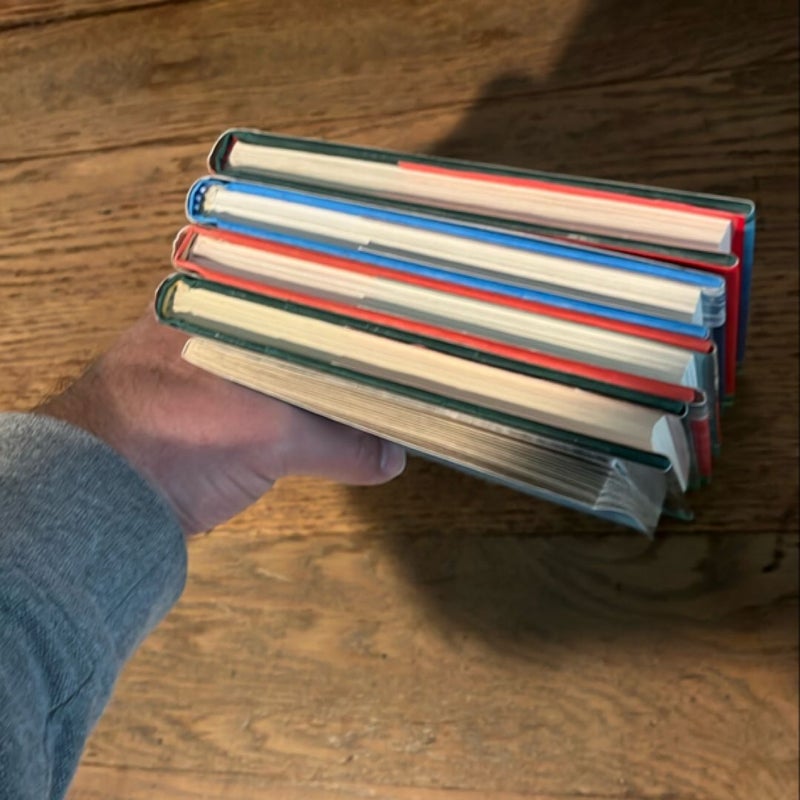 Lot of 5 Magic Tree House Books