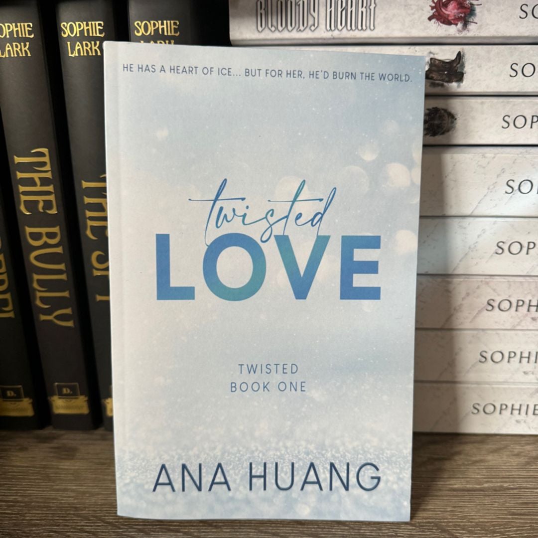 Twisted Series by Ana Huang *SIGNED* by Ana Huang, Paperback | Pangobooks