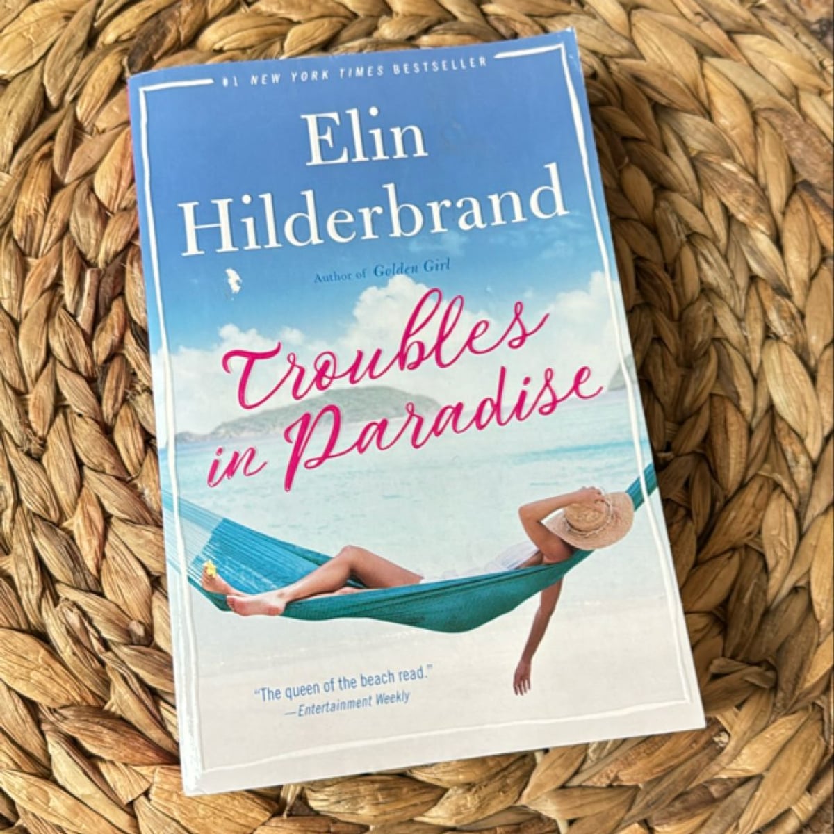 Troubles in Paradise by Elin Hilderbrand, Paperback Pangobooks