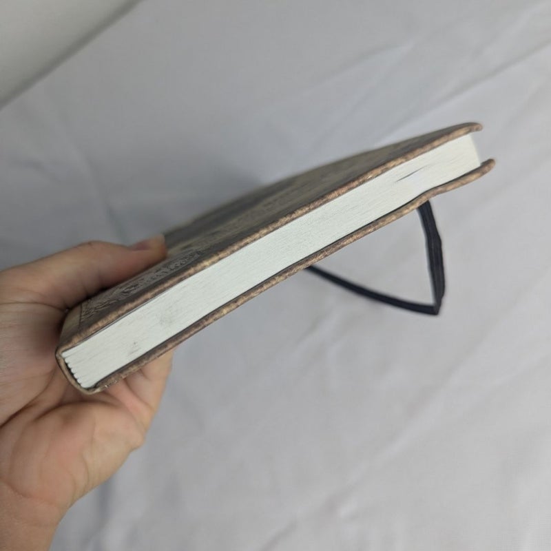 Hocus Pocus Journal