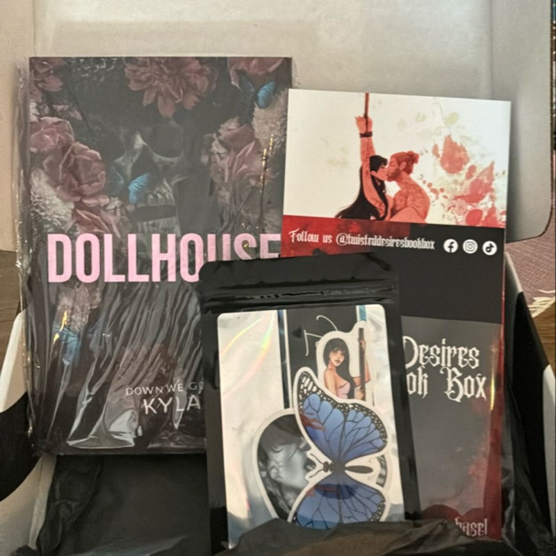 Twisted Desires “Dollhouse” special edition full box 