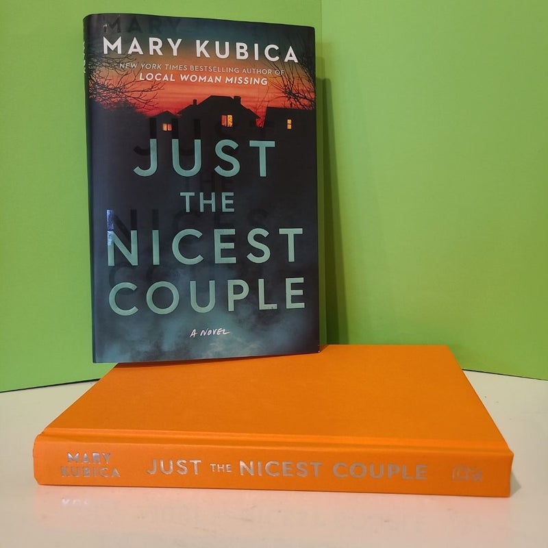 Just the Nicest Couple by Mary Kubica, Hardcover Pangobooks