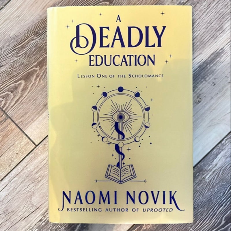 A Deadly Education (Illuminate Exclusive Edition)