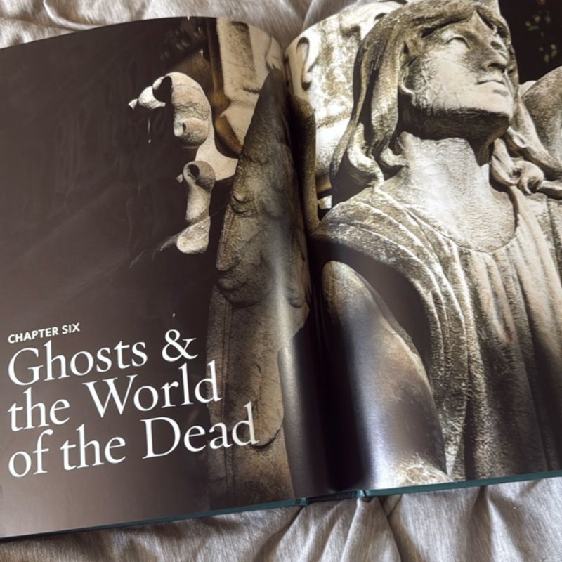 National Geographic Book of Magic and the Occult