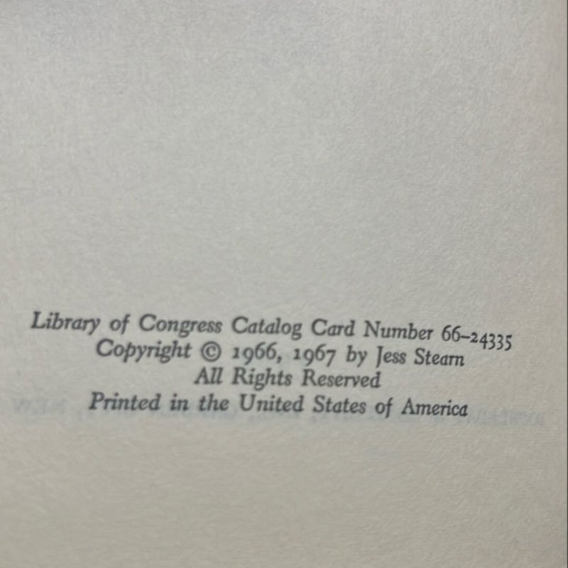 Edgar Cayce the sleeping prophet Copyright 1967 First Edition by Jess Stearn