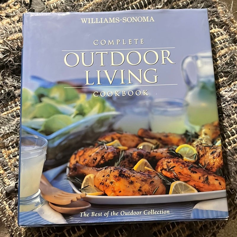 Complete Outdoor Living Cookbook