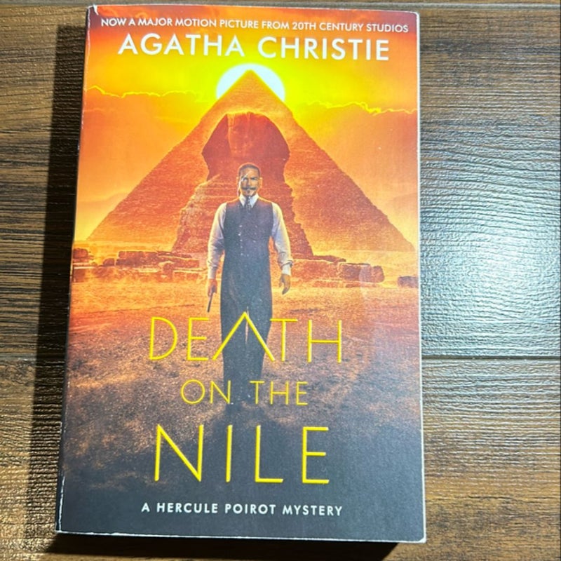 Death on the Nile [Movie Tie-In 2022]