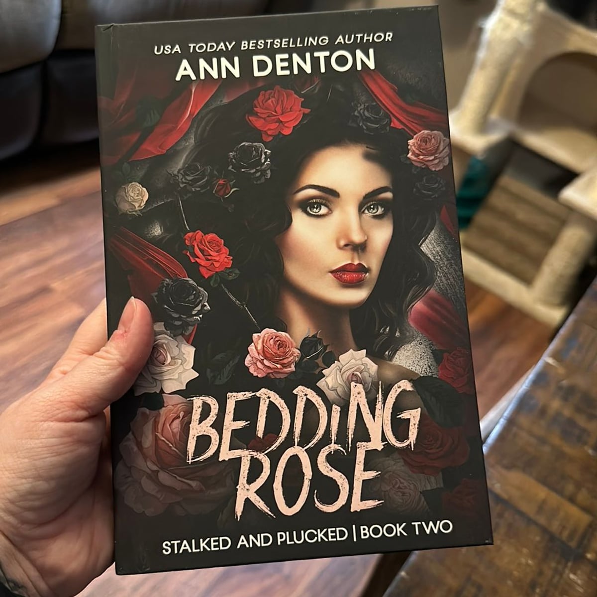 Bedding Rose by Ann Denton, Hardcover | Pangobooks