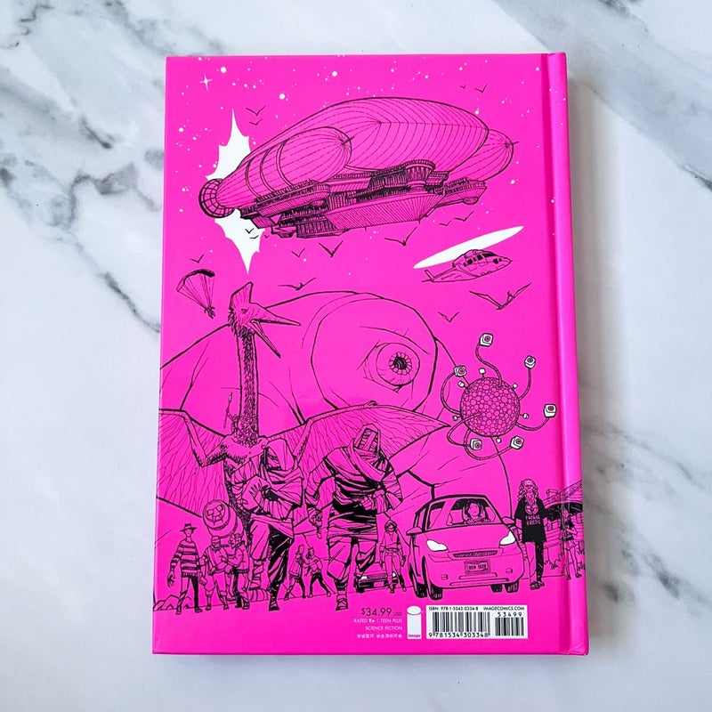 Paper Girls Deluxe Edition Volume 1