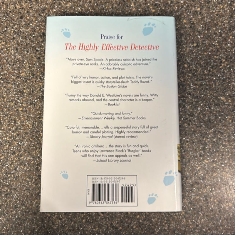 The Highly Effective Detective Goes to the Dogs