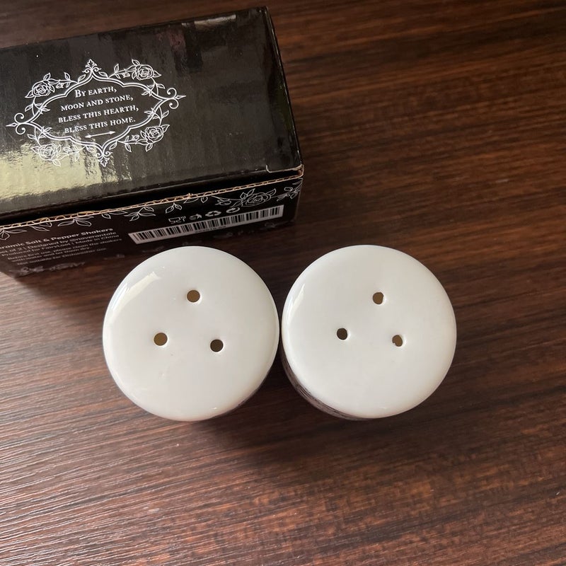 Fairyloot Kingdom of the Wicked Salt and Pepper Shakers