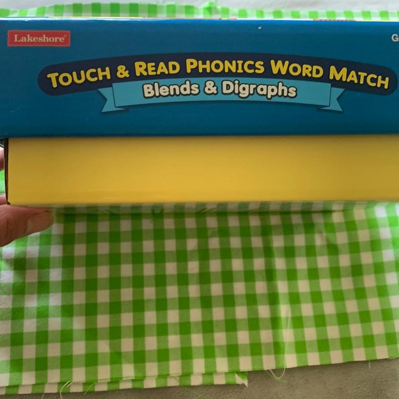 Touch and Read Phonics Word Match