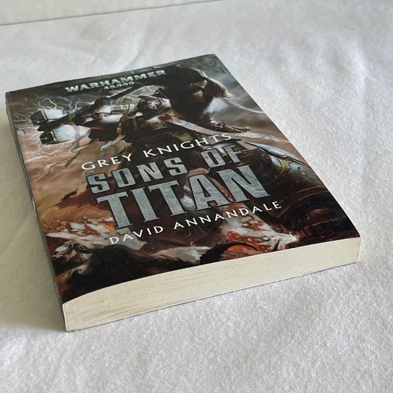 Grey Knights: Sons of Titan Warhammer40k UK Edition paperback