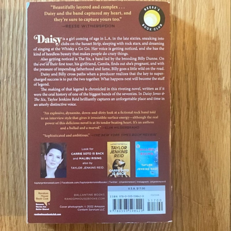 Daisy Jones and the Six (TV Tie-In Edition)