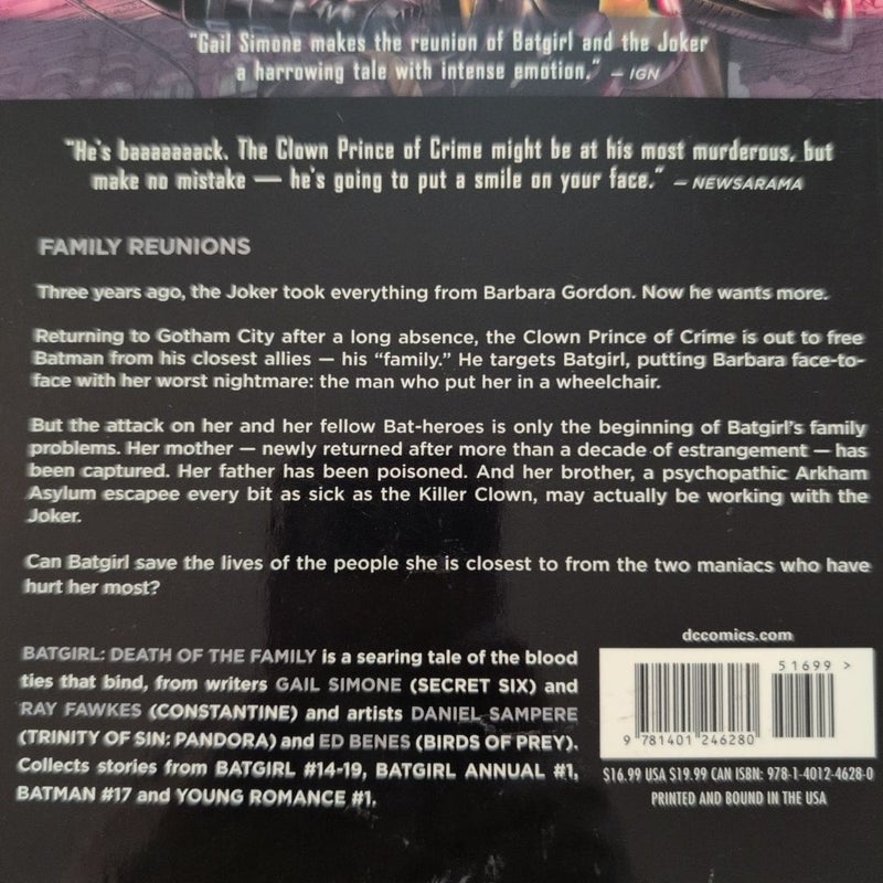 Batgirl Vol. 3: Death of the Family (the New 52)