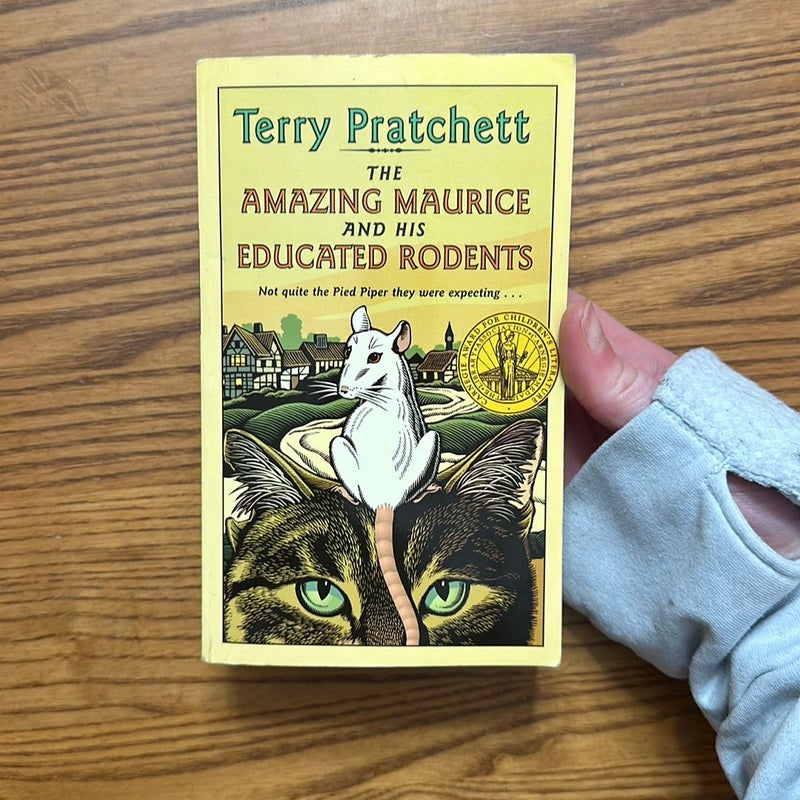 The Amazing Maurice and His Educated Rodents