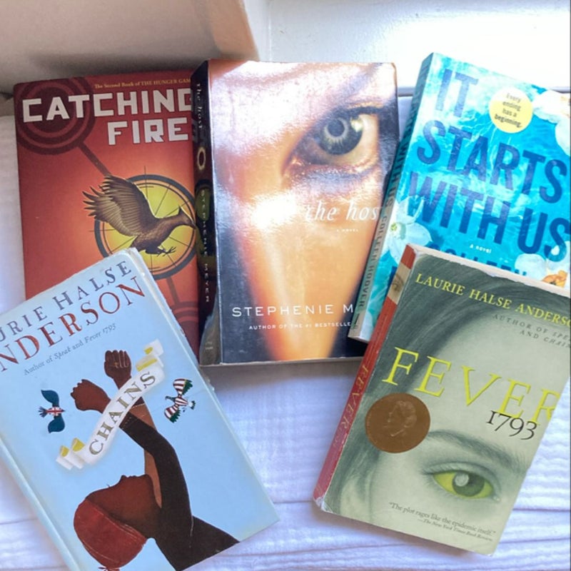 Fiction Bundle: It Starts with Us, The Host, Fever 1793, Chains, Catching Fire