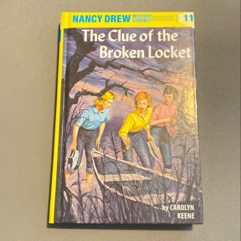 Nancy Drew 11: the Clue of the Broken Locket