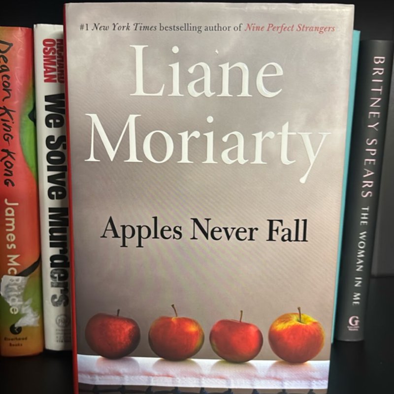Apples Never Fall