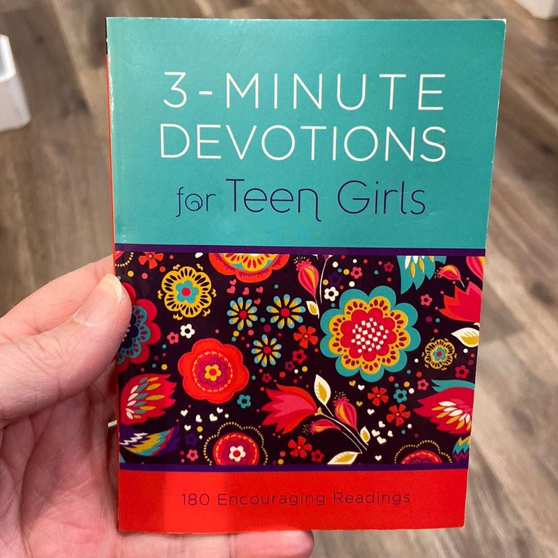 3-Minute Devotions for Teen Girls
