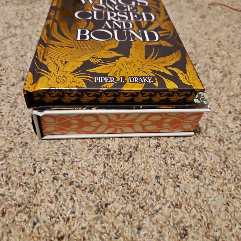 Signed bookish box Exclusive stenciled edges a crown of ivy and glass and wings once cursed and bound