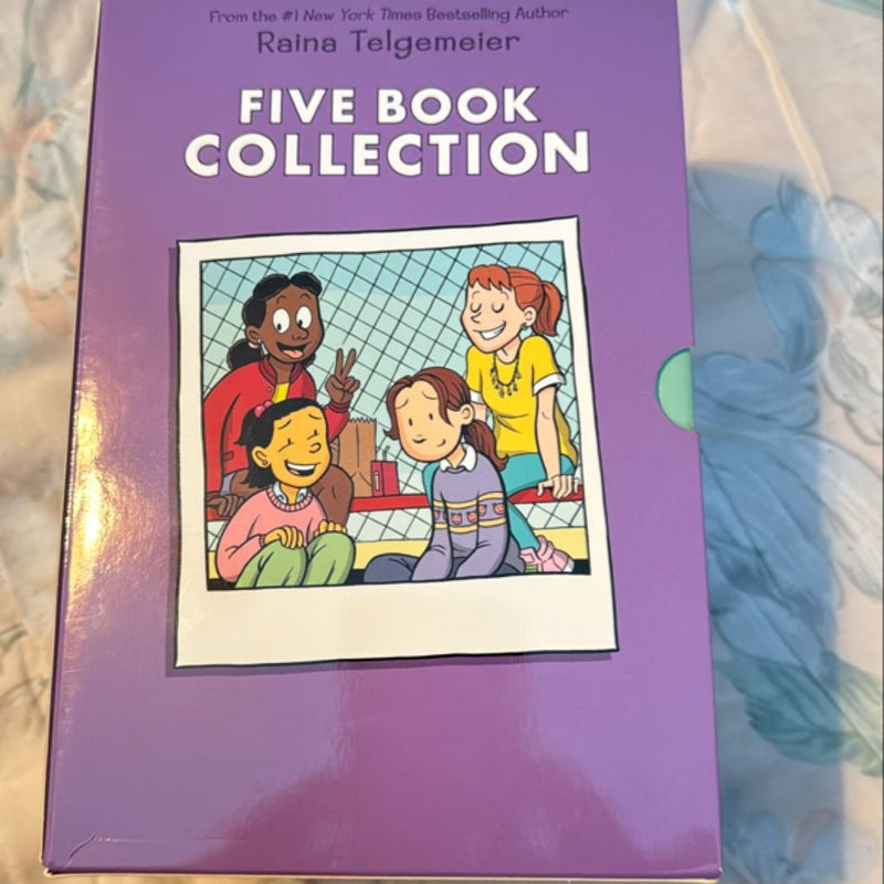 Raina Telgemeier Collection Box Set (Smile, Drama, Sisters, Ghosts, Guts)