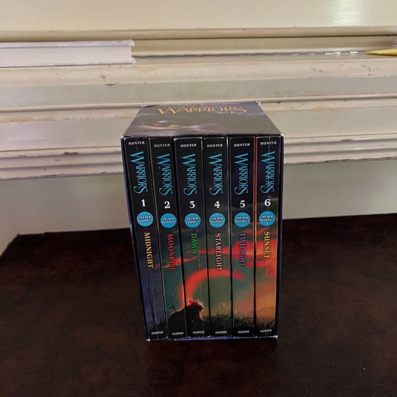 Warriors: the New Prophecy Box Set: Volumes 1 To 6