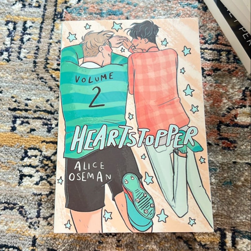 Heartstopper Volumes 1-4