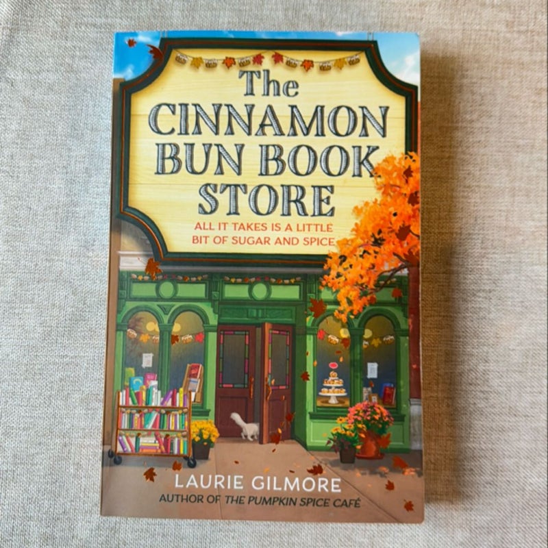 The Cinnamon Bun Book Store (Dream Harbor, Book 2)