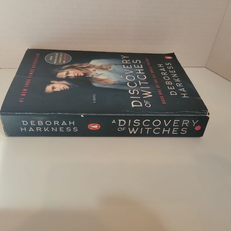 A Discovery of Witches (Movie Tie-In)